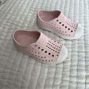 Native Kids Pink Slip-On Shoes, size 6